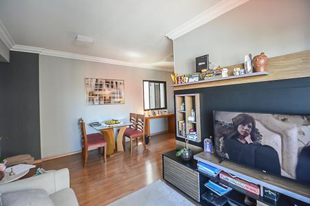 Apartamento à venda com 70m², 2 quartos e 1 vagaSala