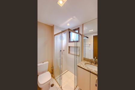 Apartamento para alugar com 65m², 2 quartos e 1 vagaBanheiro da Suíte