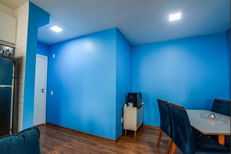Sala de apartamento à venda com 2 quartos, 50m² em Jardim Monte Libano, Santo André