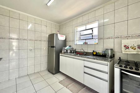 Casa à venda com 130m², 2 quartos e 2 vagasCozinha