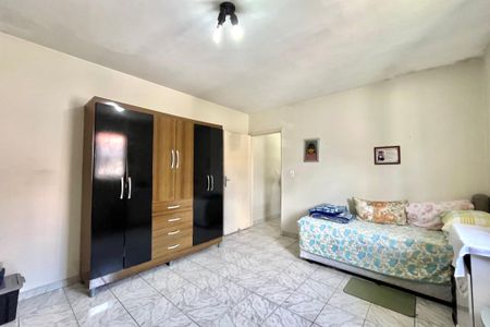 Casa à venda com 130m², 2 quartos e 2 vagasQuarto 1