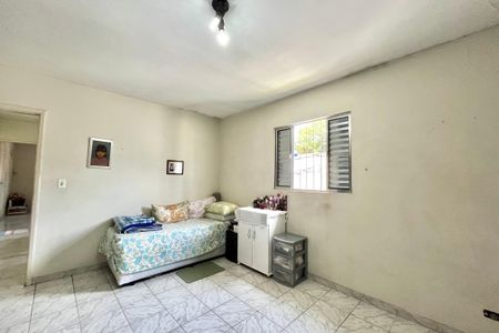 Casa à venda com 130m², 2 quartos e 2 vagasQuarto 1