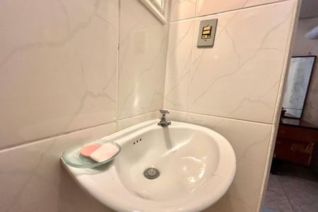 Casa à venda com 130m², 2 quartos e 2 vagasSuite de serviço 