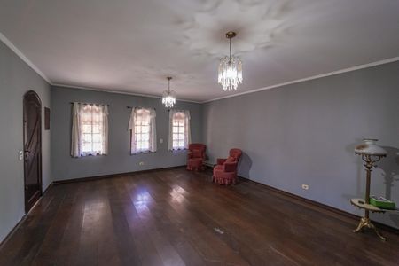 Casa para alugar com 228m², 2 quartos e 4 vagasSala