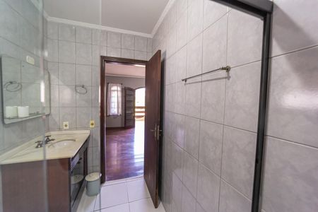 Casa para alugar com 228m², 2 quartos e 4 vagasBanheiro do Quarto 1