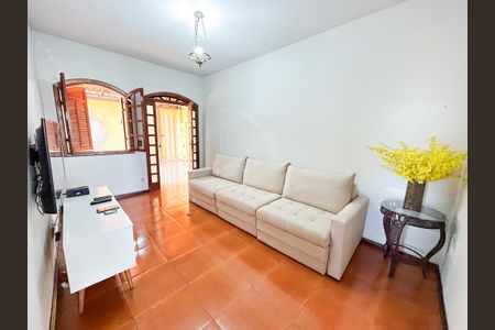 Casa à venda com 4 quartos, 290m² em Canaa, Belo Horizonte