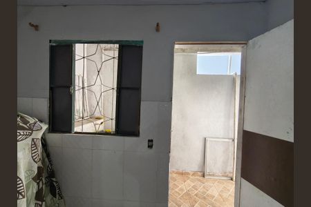 Casa à venda com 216m², 4 quartos e 2 vagas Casa à venda com 216m², 4 quartos e 2 vagasVaranda / Area de Serviço