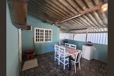 Casa à venda com 216m², 4 quartos e 2 vagas Casa à venda com 216m², 4 quartos e 2 vagasArea Gourmet