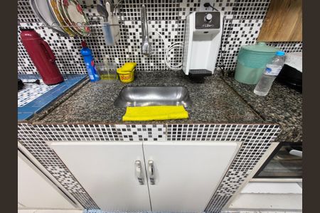 Casa à venda com 216m², 4 quartos e 2 vagas Casa à venda com 216m², 4 quartos e 2 vagasCozinha