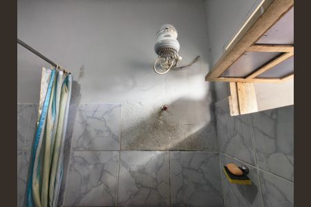 Casa à venda com 216m², 4 quartos e 2 vagas Casa à venda com 216m², 4 quartos e 2 vagasBanheiro Social