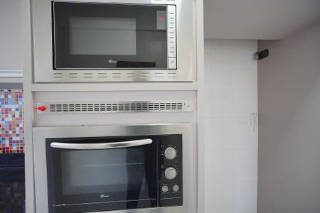Cozinha de apartamento para alugar com 3 quartos, 70m² em Coqueiros, Florianópolis