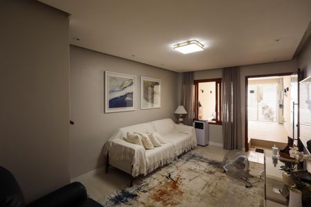 Casa à venda com 100m², 2 quartos e 1 vagaSala de estar