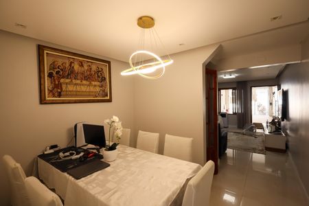 Casa à venda com 100m², 2 quartos e 1 vagaSala de Jantar