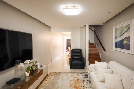 Casa à venda com 100m², 2 quartos e 1 vagaSala de estar