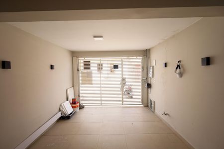 Casa à venda com 100m², 2 quartos e 1 vagaGaragem