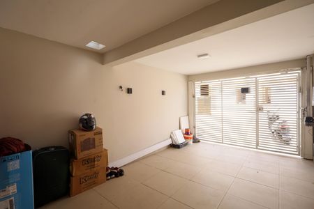 Casa à venda com 100m², 2 quartos e 1 vagaGaragem