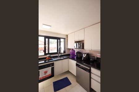 Casa à venda com 100m², 2 quartos e 1 vagaCozinha