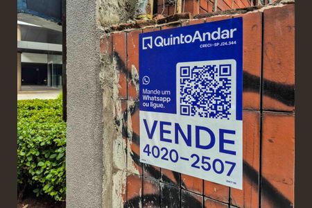 Apartamento à venda com 38m², 1 quarto e 1 vaga Apartamento à venda com 38m², 1 quarto e 1 vagaFachada - Plaquinha