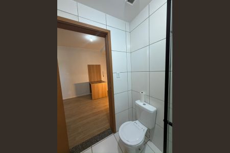 Banheiro de casa para alugar com 1 quarto, 45m² em Samabaia, Brasília