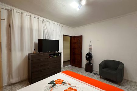 Casa à venda com 450m², 6 quartos e 4 vagasQuarto - Casa 3