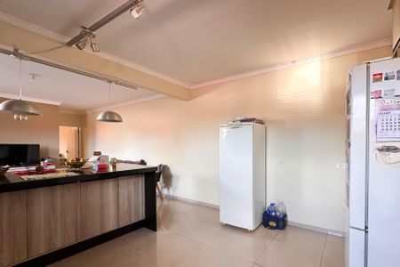 Casa à venda com 450m², 6 quartos e 4 vagasCozinha - Casa 4