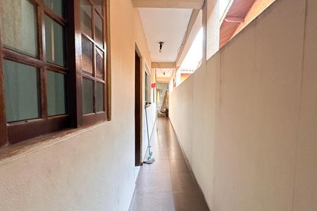 Casa à venda com 450m², 6 quartos e 4 vagasQuintal - Casa 2