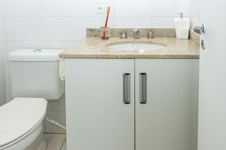 Apartamento para alugar com 72m², 2 quartos e 2 vagasBanheiro