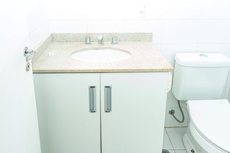 Apartamento para alugar com 72m², 2 quartos e 2 vagasBanheiro da Suíte