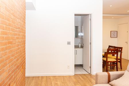 Sala de apartamento para alugar com 2 quartos, 72m² em Jardim Umuarama, São Paulo