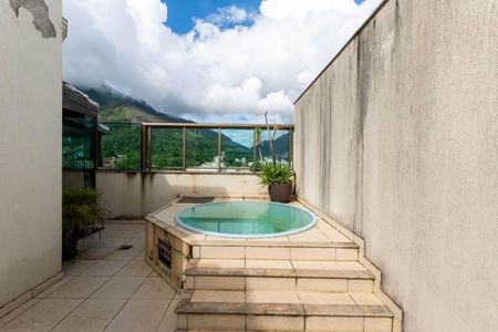 Apartamento para alugar com 181m², 3 quartos e 3 vagasCobertura