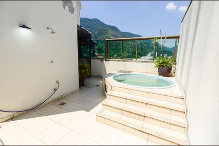 Apartamento à venda com 181m², 4 quartos e 3 vagasTerraço