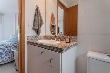 Apartamento para alugar com 181m², 3 quartos e 3 vagasBanheiro Suíte