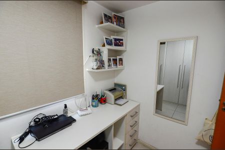 Apartamento à venda com 181m², 4 quartos e 3 vagasQuarto 2