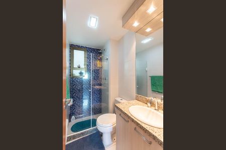 Apartamento para alugar com 181m², 3 quartos e 3 vagasBanheiro