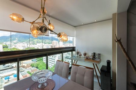 Apartamento para alugar com 181m², 3 quartos e 3 vagasVaranda da Sala