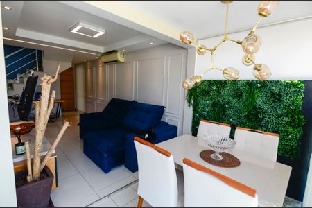 Sala de apartamento à venda com 4 quartos, 181m² em Tijuca, Rio de Janeiro