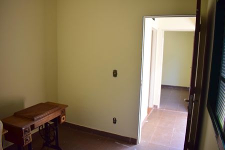 Casa para alugar com 198m², 5 quartos e 3 vagasQuarto 4