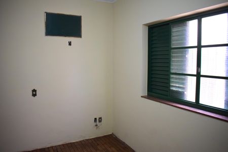 Casa para alugar com 198m², 5 quartos e 3 vagasSuíte