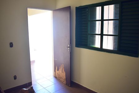 Casa para alugar com 198m², 5 quartos e 3 vagasQuarto 4