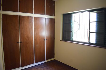 Casa para alugar com 198m², 5 quartos e 3 vagasQuarto 2