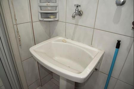 Apartamento à venda com 80m², 1 quarto e sem vagaÁrea de Serviço