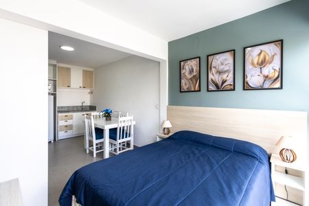 Quarto de kitnet/studio para alugar com 1 quarto, 25m² em Pompeia, São Paulo