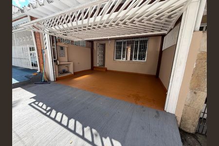 Casa à venda com 180m², 3 quartos e 2 vagasFoto 45
