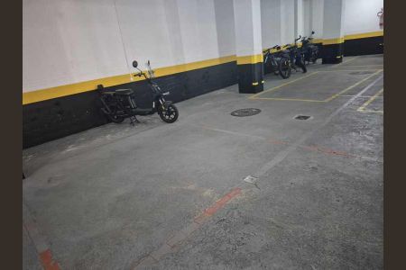 Apartamento à venda com 69m², 2 quartos e 1 vaga