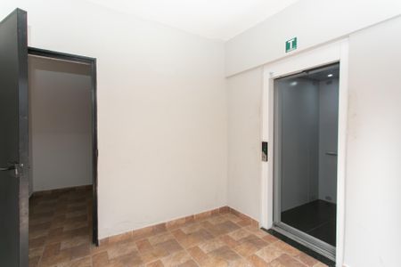 Apartamento para alugar com 25m², 1 quarto e sem vaga Apartamento para alugar com 25m², 1 quarto e sem vagaÁrea comum - Elevador