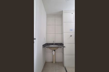 Apartamento à venda com 61m², 3 quartos e 1 vaga Apartamento à venda com 61m², 3 quartos e 1 vagaBanheiro 2