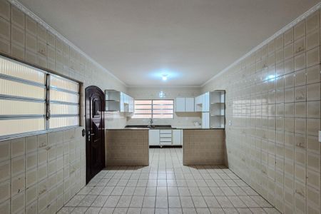 Casa à venda com 221m², 3 quartos e 2 vagasCozinha