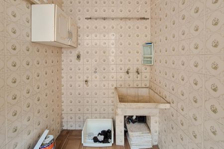 Casa à venda com 221m², 3 quartos e 2 vagasÁrea de Serviço