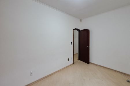 Casa à venda com 221m², 3 quartos e 2 vagasQuarto 2