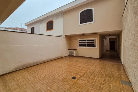 Casa à venda com 221m², 3 quartos e 2 vagasÁrea comum